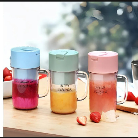 crusher juicer with Straw- Portable USB Electric juice Maker With Handle mug